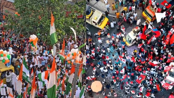 കൊട്ടിക്കയറിയ ആവേശം, നാടും നഗരവും ഇളക്കിയ ആഘോഷം; പരസ്യ പ്രചാരണം അവസാനിച്ചു, ഇനി നിശബ്‌ദം 