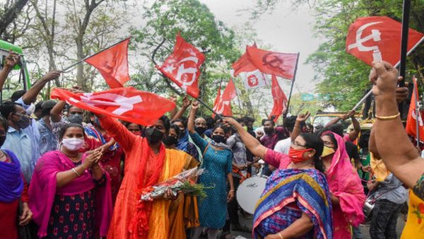 50 ഉറപ്പ്, 22 കൂടി നേടി തുടർ ഭരണമെന്ന് കണക്കുകൂട്ടൽ- സിറ്റിങ് സീറ്റുകൾ പോകുമെന്ന് പ്രാഥമിക വിലയിരുത്തലും