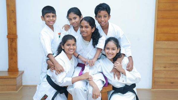 ലോക ജൂനിയർ കരാട്ടെ ചാമ്പ്യൻഷിപ്പ്: ജപ്പാനിലേക്ക് തിരിച്ച് കേരളത്തിൽ നിന്നുള്ള 6 പേർ