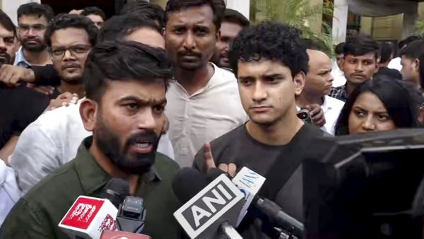 സ്‌കൂളിന്റെ ശോചനീയാവസ്ഥ ചൂണ്ടിക്കാട്ടി; ബംഗാളിൽ സിജെപി പ്രവർത്തകന്റെ പിതാവിനെ കൊലപ്പെടുത്തിയെന്ന് ആരോപണം