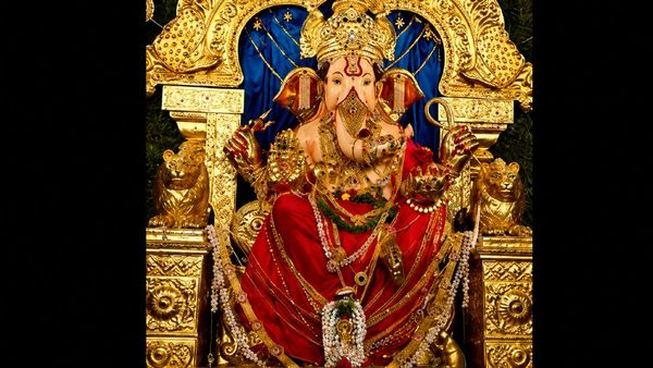 മുംബൈയിലെ 'ചിഞ്ച്‌പോക്ലി ചാ ചിന്താമണി' ആഘോഷം; ഇക്കുറി പ്രചോദനം ദക്ഷിണേന്ത്യൻ ക്ഷേത്ര വാസ്‌തു വിദ്യ