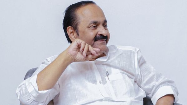 'വിലക്കയറ്റം തടയാൻ നടപടി സ്വീകരിച്ചു, സർക്കാരിനെ അപകീർത്തിപ്പെടുത്താൻ ചിലർ ശ്രമിച്ചു'; മുഖ്യമന്ത്രി