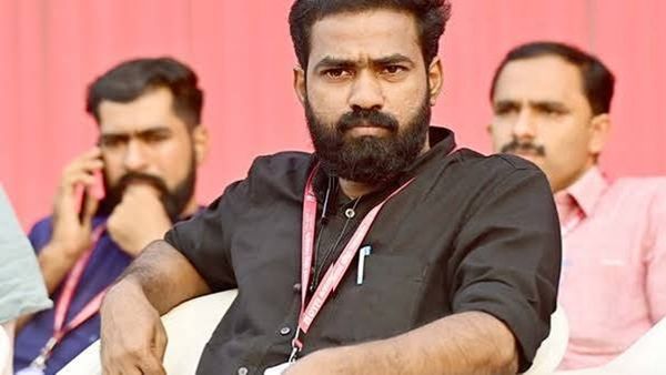 'ഇഡി എന്ന് കേട്ടാൽ വീണുപോകുന്നവരോ വിരണ്ടുപോകുന്നവരോ അല്ല പിണറായി';വികെ സനോജ്