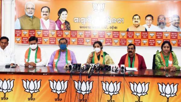 ଆଇନଶୃଙ୍ଖଳା ଠାରୁ ନେଇ ପ୍ରତିଶୃତି ଯାଏଁ ନବୀନଙ୍କୁ ହିସାବ ମାଗିଲେ ପୁରନ୍ଦେଶ୍ୱେରୀ