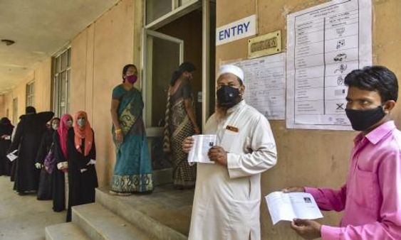 ଗ୍ରେଟର ହାଇଦ୍ରାବାଦ ମୁନିସିପାଲ ନିର୍ବାଚନ 2020 : ଏଆଇଏମ୍ଆଇଏମ୍ ଏବଂ ଟିଆରଏସ୍ ମଧ୍ୟରେ ଟକ୍କର