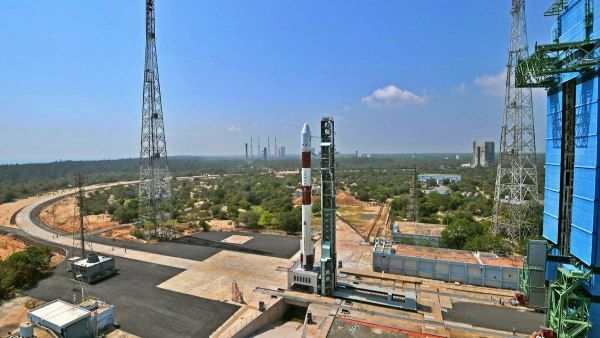 ISRO: ଏକା ସାଙ୍ଗରେ ମହାକାଶକୁ ୧୯ଟି ସାଟେଲାଇଟ ପଠାଇଲା ଇସ୍ରୋ