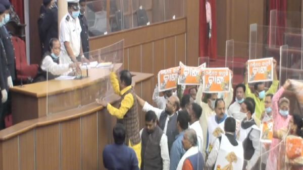 ଚାଷୀ ପ୍ରସଙ୍ଗରେ ଶାସକ-ବିରୋଧୀ ମୁହାଁମୁହିଁ : ଗୃହ 4ଟା ଯାଏଁ ମୁଲତବି