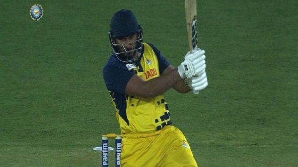 ପ୍ରଥମ ଆଇପିଏଲ୍ ଖେଳିବେ 'ଶାହାରୁଖ ଖାନ୍' : 5.25 କୋଟି ଟଙ୍କାରେ କିଣିଲେ ପ୍ରୀତି ଜିଣ୍ଟା