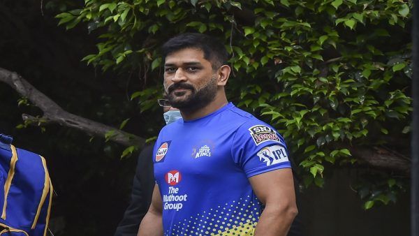 ଲଗାତାର 10 ବର୍ଷ ପାଇଁ ଟପ୍-10 ଦିନିକିଆ ର଼୍ୟାଙ୍କିଙ୍ଗରେ ଥିବା ଏକମାତ୍ର ଭାରତୀୟ ମହେନ୍ଦ୍ର ସିଂ ଧୋନି