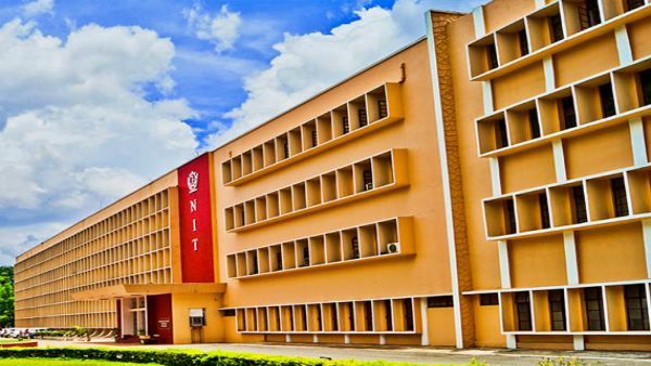 ଏନଆଇଟିର ବଡ଼ ନିଷ୍ପତ୍ତି : ଛୁଟି ଘୋଷଣା ହେବ ହଷ୍ଟେଲ, ଅନଲାଇନରେ ହେବ ପରୀକ୍ଷା