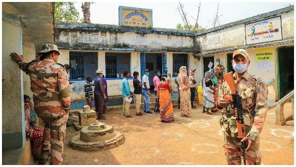 ପଞ୍ଚମ ପର୍ଯ୍ୟାୟ ମତଦାନ ସମୟରେ ଅନେକ ବୁଥରେ ହିଂସା, ପୁଣି ବିଜେପି ଓ ସିଆରପିଏଫ୍ ଉପରେ ଅଭିଯୋଗ ଆଣିଲା ଟିଏମସି