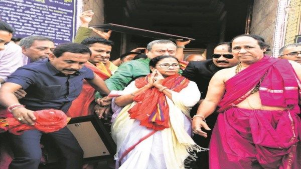 ସତ ହେଲା ଜଗନ୍ନାଥ ସ୍ବାଇଁ ମହାପାତ୍ରଙ୍କ ଭବିଷ୍ୟବାଣୀ, ପୁଣି ଗଡ଼ ହାତେଇଲ ଦିଦି