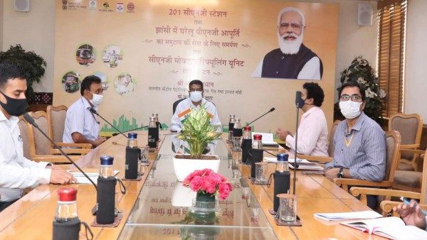 ଭୁବନେଶ୍ୱରରେ ୭ଟି ଏବଂ କଟକରେ ୪ଟି ସିଏନଜି ଷ୍ଟେସନର ଲୋକାର୍ପଣ କଲେ କେନ୍ଦ୍ରମନ୍ତ୍ରୀ ଧର୍ମେନ୍ଦ୍ର ପ୍ରଧାନ