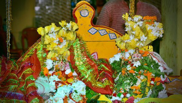 ଦେବ ବିବାହ ସମ୍ପନ୍ନ: କଟକଣା ଭିତରେ ଚାଲିଛି ଯୁଗଳ ଦର୍ଶନ