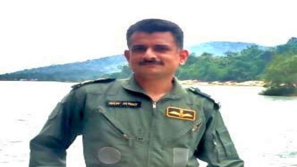 କ୍ୟାପଟେନ୍ ପଣ୍ଡିତଙ୍କୁ ‘ହିରୋ ଅଫ୍ ରେସ୍କୁ’ ଆଖ୍ୟା