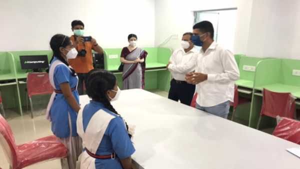 ମୁଖ୍ୟଶାସନ ସଚିବଙ୍କ ସହ 5ଟି ସଚିବଙ୍କ କଳାହାଣ୍ଡି ଗସ୍ତ : ବିକାଶମୂଳକ କାମର ହେଲା ସମୀକ୍ଷା