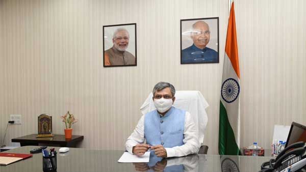 ଟ୍ୱିଟର ମାମଲାରେ କଠୋର ମନୋଭାବ ଦେଖାଇଲେ ନୂଆ ଆଇଟି ମନ୍ତ୍ରୀ, କହିଲେ - 'ଦେଶର ଆଇନ ସର୍ବୋଚ୍ଚ'