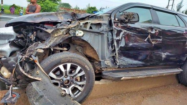 ବିଧାୟକଙ୍କ କାର୍‌କୁ ଧକ୍କା ଦେଲା ଟ୍ରକ୍‌, ଅଳ୍ପକେ ବର୍ତ୍ତିଲେ ଭଦ୍ରକ ବିଧାୟକ ସଞ୍ଜୀବ ମଲ୍ଲିକ