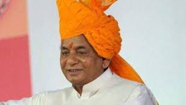 କଲ୍ଯାଣ ସିଂ:ସ୍ଵୟଂ ସେବକରୁ ମୁଖ୍ୟମନ୍ତ୍ରୀ- ଏକ ରାଜନୈତିକ ଯୁଗର ଅବସାନ
