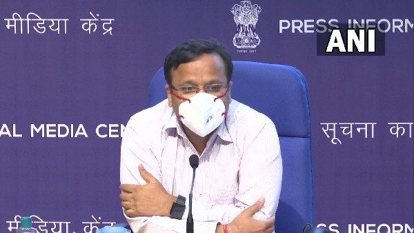 ସରିନି ଦ୍ୱିତୀୟ ଲହର, ଦେଶର 18 ରାଜ୍ୟରେ ବଢୁଛି କୋଭିଡ ସଂକ୍ରମଣ : କେନ୍ଦ୍ର ସ୍ୱାସ୍ଥ୍ୟ ମନ୍ତ୍ରାଳୟ