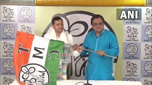 ପଶ୍ଚିମବଙ୍ଗ ରଜନୀତି : ଟିଏମସିକୁ ବାହୁଡିଲେ ବିଜେପି ବିଧାୟକ ତନ୍ମୟ ଘୋଷ; କହିଲେ, ବିଜେପି ପ୍ରତିଶୋଧ ରାଜନୀତି କରୁଛି