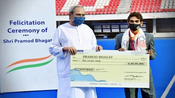 ପ୍ରମୋଦ ଭଗତଙ୍କୁ ସମ୍ବର୍ଦ୍ଧିତ କଲେ ମୁଖ୍ୟମନ୍ତ୍ରୀ, ମିଳିଲା ୬ କୋଟି ପୁରଷ୍କାର ରାଶି