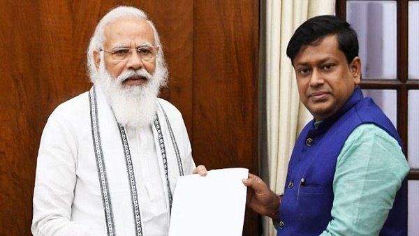 ସୁକାନ୍ତ ମଜୁମଦାରଙ୍କୁ ବଙ୍ଗଳା ବିଜେପି ଦାୟିତ୍ୱ, ଦିଲ୍ଲୀପ ଘୋଷ ହେଲେ ଜାତୀୟ ଉପାଧ୍ୟକ୍ଷ