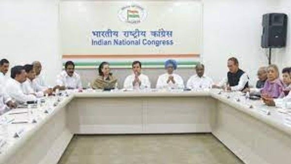 ସରିଲା କଂଗ୍ରେସ ୱର୍କିଂ କମିଟି ବୈଠକ: ପୁଣି ଗାନ୍ଧୀ ପରିବାର ଉପରେ ଆସ୍ଥା ପ୍ରକଟ କଲେ ବରିଷ୍ଠ ନେତୃତ୍ଵ