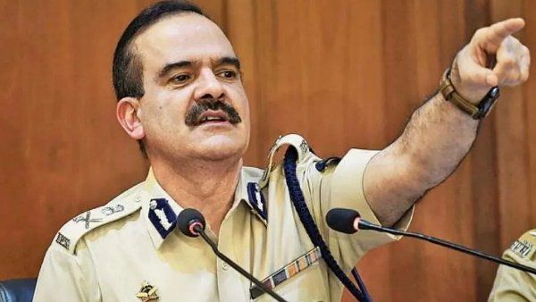 ମୁମ୍ବାଇରେ ପହଞ୍ଚି ତଦନ୍ତରେ ସାମିଲ ହେଲେ ପୂର୍ବତନ ପୋଲିସ କମିଶନର ପରମବୀର ସିଂହ