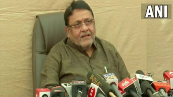 ଫଡନାଭିସଙ୍କ ଅଭିଯୋଗକୁ ଜବାବ ରଖିଲେ ନବାବ ମଲିକ୍, କହିଲେ - ‘ଆସନ୍ତାକାଲି ମୁଁ ଅଣ୍ଡରୱାର୍ଲ୍ଡର ହାଇଡ୍ରୋଜେନ୍ ବୋମା ଫୁଟାଇବି'