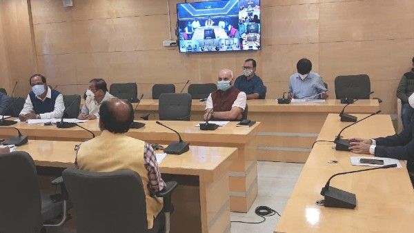 ଧାନକିଣା ସ୍ଥିତି ସମୀକ୍ଷା କଲେ ମୁଖ୍ୟ ଶାସନ ସଚିବ, ଅଧିକ ସଂଖ୍ୟକ ସଂସ୍ଥା ମାଧ୍ୟମରେ ଧାନ କିଣିବା ପାଇଁ ପରାମର୍ଶ