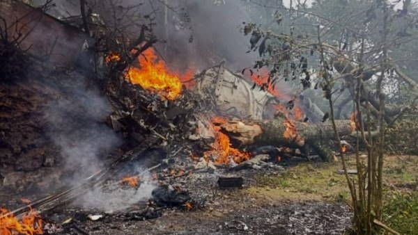 ବାୟୁସେନା ହେଲିକପ୍ଟର ଦୁର୍ଘଟଣା : ପ୍ରତ୍ୟକ୍ଷଦର୍ଶୀ କହିଲେ - 'ପ୍ରଥମେ ଗଛରେ ଧକ୍କା ହେଲା, ପରେ ନିଆଁର ବଲ ପରି ଖସିଲା'