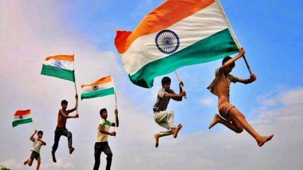 ପତାକା ଉତ୍ତୋଳନ ବେଳେ ଅଘଟଣ: କରେଣ୍ଟ ଲାଗି ଜଣେ ଛାତ୍ରଙ୍କ ମୃତ୍ୟୁ