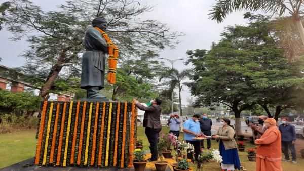 ରାଜ୍ୟ କ୍ରୀଡ଼ା ଓ ଯୁବସେବା ବିଭାଗ ପକ୍ଷରୁ ସ୍ୱାମୀ ବିବେକାନନ୍ଦଙ୍କ ୧୫୯ ତମ ଜୟନ୍ତୀ ପାଳିତ