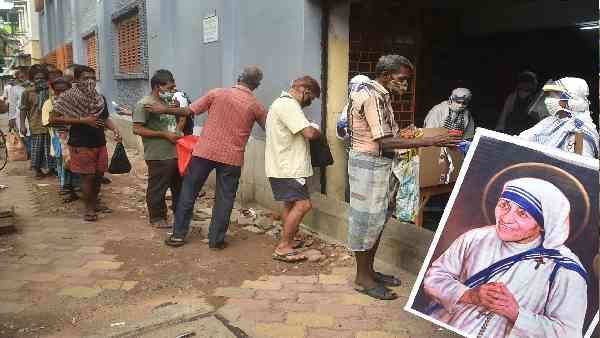 ମଦର ଟେରେସାଙ୍କ ଏନଜିଓର FCRA ଲାଇସେନ୍ସକୁ ନବୀକରଣ କଲା କେନ୍ଦ୍ର