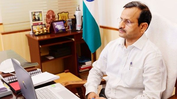 କୋଭିଡ୍ ସ୍ଥିତିରେ ସୂଚନା ଓ ସଚେତନତା ଅଭିଯାନକୁ ଅଧିକ ସେବାଭିତ୍ତିକ କରିବାକୁ ମୁଖ୍ୟ ଶାସନଙ୍କ ନିର୍ଦ୍ଦେଶ