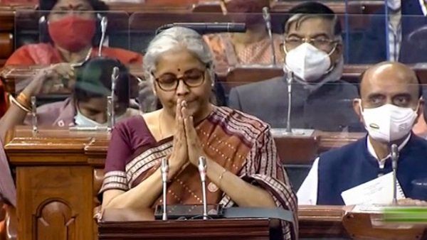 ବଜେଟ୍ 2022: 60 ଲକ୍ଷ ନିଯୁକ୍ତି ସୁଯୋଗଠୁ ପରିବାର ପାଇଁ 48 ହଜାର କୋଟି ପାଣ୍ଠି; ଜାଣନ୍ତୁ, ନିର୍ମଳାଙ୍କ 10 ବଡ ଘୋଷଣା...