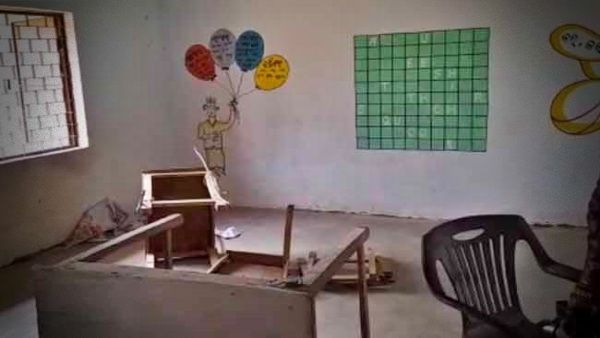 ନିର୍ବାଚନୀ ହିଂସା: ଭୋଟ ବାକ୍ସ ନେଇ ଛୁ ମାରିଲେ ଦୁର୍ବୃତ୍ତ, ମତଦାନ ବନ୍ଦ