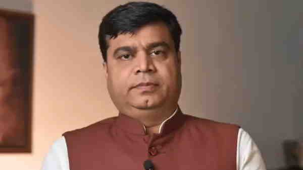 ଆଉ ହାରିବାର ସାହସ ନାହିଁ...', ସମାଜବାଦୀ ପାର୍ଟି ପ୍ରାର୍ଥୀ ସୁନୀଲ ଚୌଧୁରୀଙ୍କ ଭାବପ୍ରବଣ ଭିଡିଓ ଭାଇରାଲ