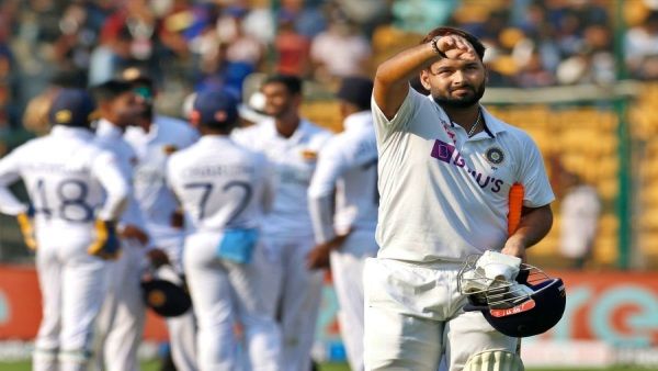 IND vs SL: ପିଙ୍କ୍ ବଲ୍ ଟେଷ୍ଟରେ ଫିକା ପଡିଲା ଭାରତୀୟ ଟପ୍ ଅର୍ଡର