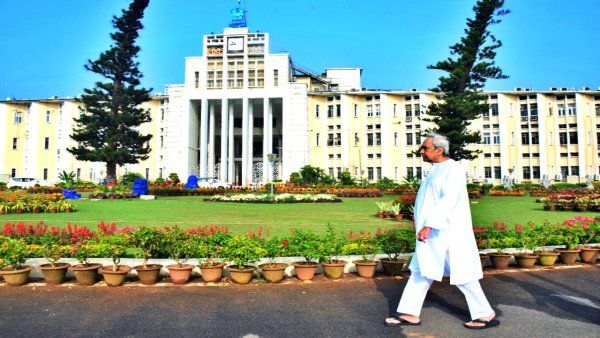 ଆଜିଠୁ ସ୍ୱୀକୃତି ପ୍ରାପ୍ତ ସାମ୍ବାଦିକଙ୍କୁ ମିଳିଲା ଲୋକସେବା ଭବନରେ ଏଣ୍ଟ୍ରି