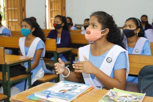 ୫-ଟି ସ୍କୁଲ ରୂପାନ୍ତରଣର ତୃତୀୟ ପର୍ୟ୍ୟାୟ , ୨୧୫୯ଟି ସ୍କୁଲ ରୂପାନ୍ତରଣ ହେବାର ଲକ୍ଷ ରଖାଯାଇଛି