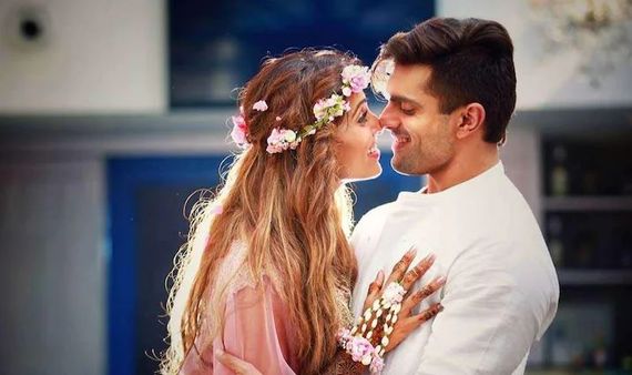 ଫ୍ୟାନ୍ସଙ୍କୁ ଗୁଡ୍ ନ୍ୟୁଜ୍ ଦେବେ କରଣ-ବିପାସା !