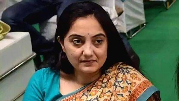 ନୂପୁର ଶର୍ମାଙ୍କ ପ୍ରୋଫାଇଲ ଦେଖି ମାଡ ଖାଇଲେ ଯୁବକ, ହସ୍ପିଟାଲରେ ଭର୍ତ୍ତି