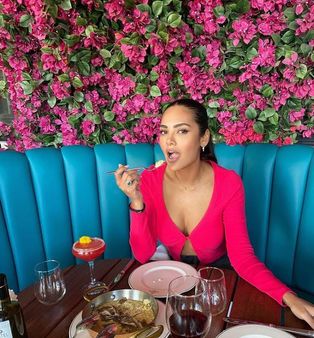 ଈଶା ଗୁପ୍ତା ଫିଟନେସ୍ ମନ୍ତ୍ର ,ବୋଲ୍ଡ ଅନ୍ଦାଜରେ ନଜର ଆସିଲେ ଈଶା