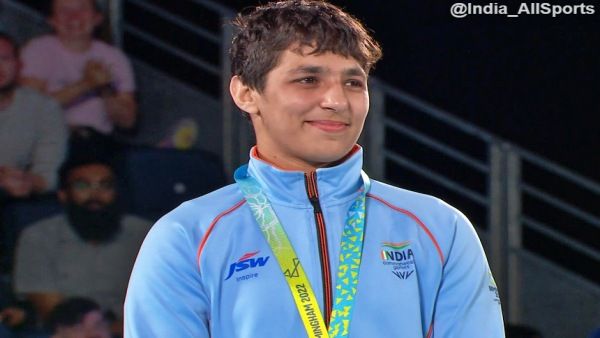 ରାଜ୍ୟଗୋଷ୍ଠୀ କ୍ରୀଡ଼ା: ଜନ୍ମଦିନରେ ପଦକ ହାତେଇଲେ ରେସଲର ଅଂଶୁ ମଲିକ