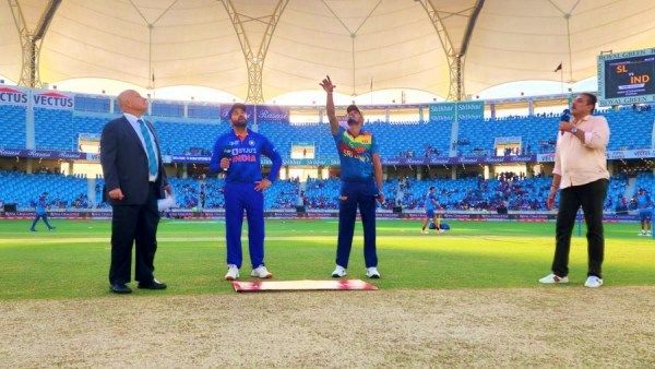 ଏସିଆ କପ୍: ପୁଣି ଟସ୍ ହାରିଲେ ରୋହିତ୍, ପ୍ରଥମେ ବ୍ୟାଟିଂ କରିବ ଭାରତ