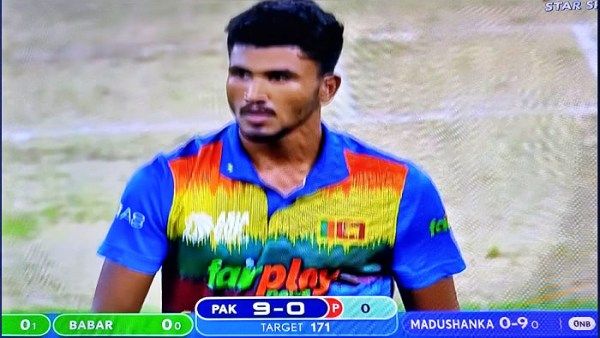 ଏସିଆ କପ୍‌ ଫାଇନାଲ: ଅଜବ ଓଭର, ବୋଲିଂ ହୋଇନି ଗୋଟିଏ ବଲ, ବ୍ୟୟ ହେଲା 9 ରନ