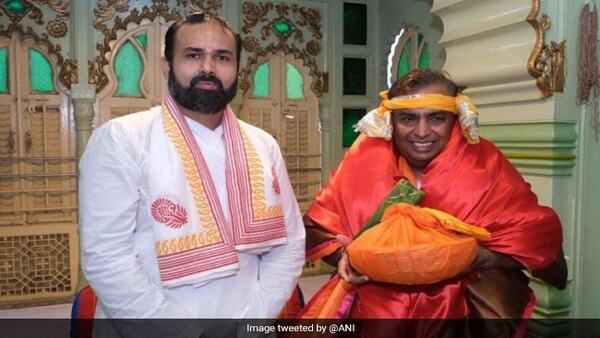 ରାଜସ୍ଥାନର ଶ୍ରୀନଥଜୀ ମନ୍ଦିର ପରିଦର୍ଶନ କଲେ ଅମ୍ବାନୀ