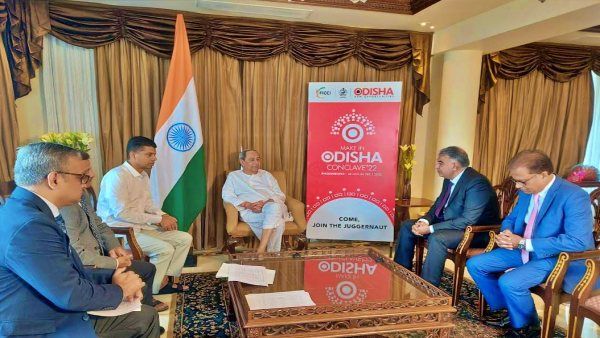 ହାଇଦ୍ରାବାଦରେ ଓଡିଶା ନିବେଶକ ସମ୍ମିଳନୀ: ବିଭନ୍ନ ପୁଞ୍ଜିପତିଙ୍କ ସହ ଆଲୋଚନା କରୁଛନ୍ତି ମୁଖ୍ୟମନ୍ତ୍ରୀ
